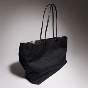 Gucci Ny Large Tote Bag