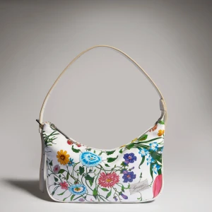 Lady Lunetta Small Shoulder Bag