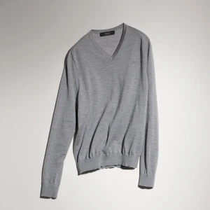 Fine Wool Sweater With Embroidery
