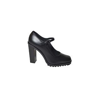 Max Mara With Heel
