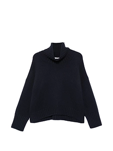 Soft Goat Cashmere Turtle Neck Sweater