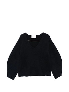 Soft Goat Cashmere V Necked Sweater