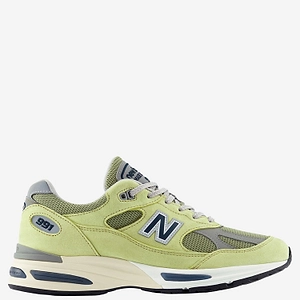 New Balance 991 V2 Sneakers