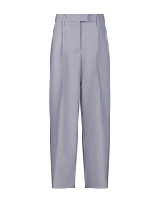 Thelatest Deva Pleated Wide-Leg Pants