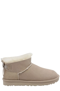 Ugg Ultra Mini Bailey Bow Ankle Boots