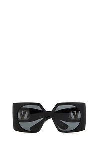 Valentino Eyewear Oversized Square Frame Sunglasses