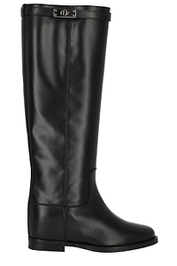 Via Roma 15 Buckled Round Toe Boots