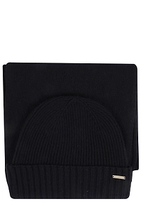 Woolrich Beanie And Scarf Gift Set
