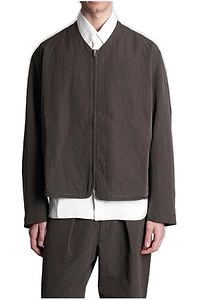 Ranra V-Neck Zipped Jacket