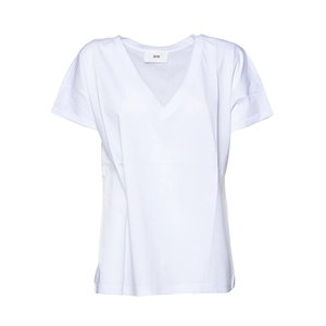 Solotre V-Neck Short Sleeved T-Shirt