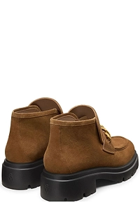 Stuart Weitzman Soluxe Hudson Chain Chukka Boots