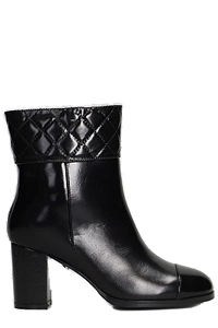 Tuli Ankle Boots