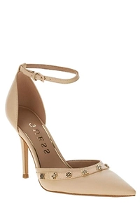 Nanae 4G Peony Logo Court Shoes