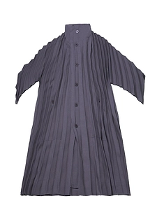 Homme Plissé Issey Miyake Edge Coat