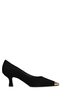 Pointed Toe Slip On Pumps