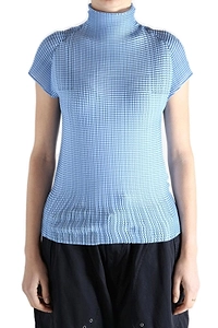 Issey Miyake Wooly Pleats-66 Top