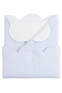 La Stupenderia Cloud-Shaped Blanket