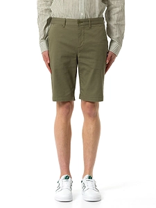 Lacoste Logo Patch Knee-Length Shorts