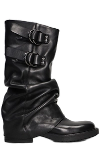 Metisse Buckled Round Toe Boots