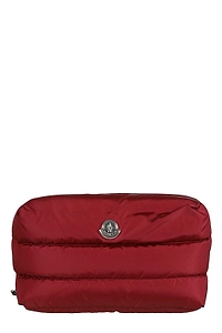 Moncler Logo Plaque Zip-Up Quilted Beauty Case