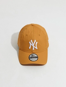 New Era Cap 9Twenty New York Yankees Hat
