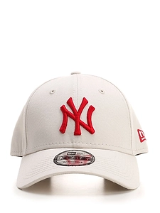 New York Yankees League Essential 9Forty Cap
