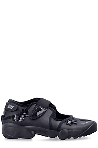 Nike Air Rift Flowers Split-Toe Sneakers
