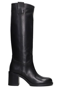 Mia Boots