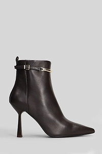 Pointed-Toe High Heels Ankle Boots