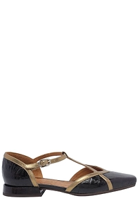 Gidena T-Strap Flat Shoes