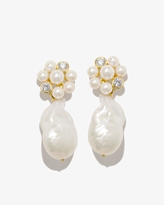Lightdrops Cluster Pearl Earrings
