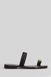 Donnarì Braided-Strap Square Toe Sandals