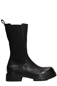 Elena Iachi Round-Toe Slip-On Boots