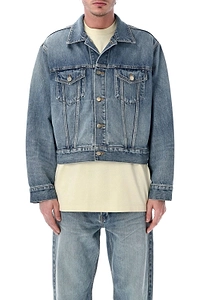 Classic Buttoned Trucker Jacket