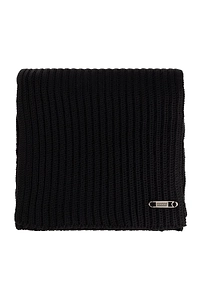 Ribbed Pin-Detail Scarf