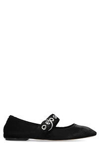 Uma Ballet Flats
