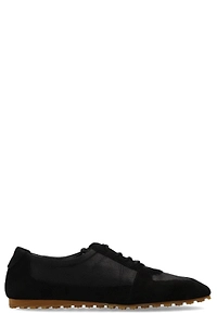Uma Low-Top Sneakers