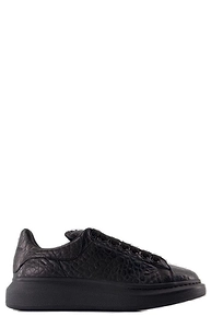 Alexander Mcqueen Round Toe Lace-Up Sneakers