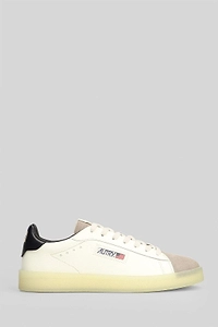 Autry Dallas Low-Top Sneakers