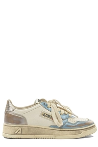 Autry Medalist Low Super Vintage Sneakers