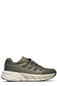 Barracuda Chunky Low-Top Sneakers