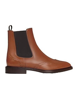 Donavan Chelsea Boot With Brogues In Polished Bull