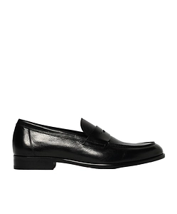 Doucal's Round Toe Loafers