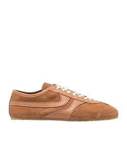 Round-Toed Athletic Shoes