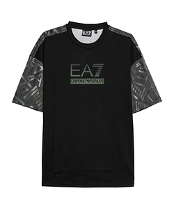 Short-Sleeved T-Shirt