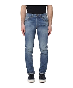 Buttoned Jeans