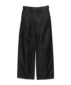 Wide-Leg Jeans