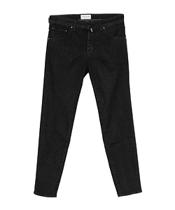 Straight Jeans