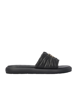 Round-Toed Slippers