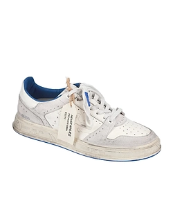 Logo Sports Shoes